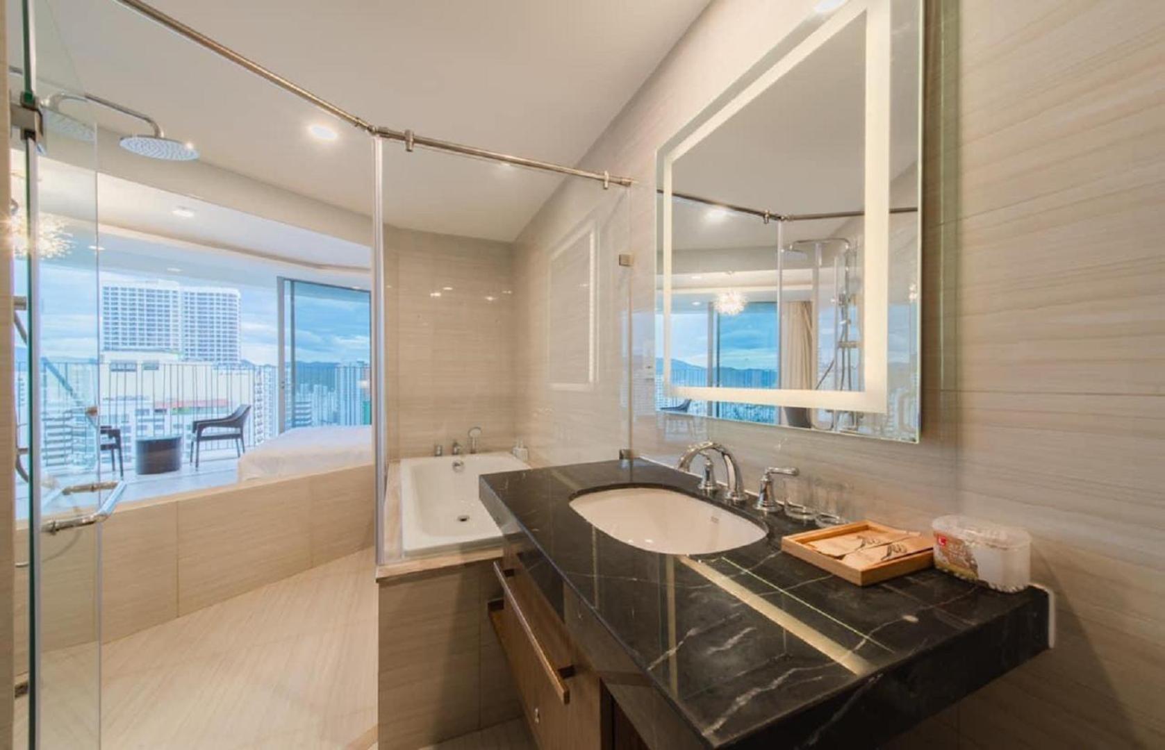 Homie Panorama Beachfront Residences Nha Trang Zewnętrze zdjęcie